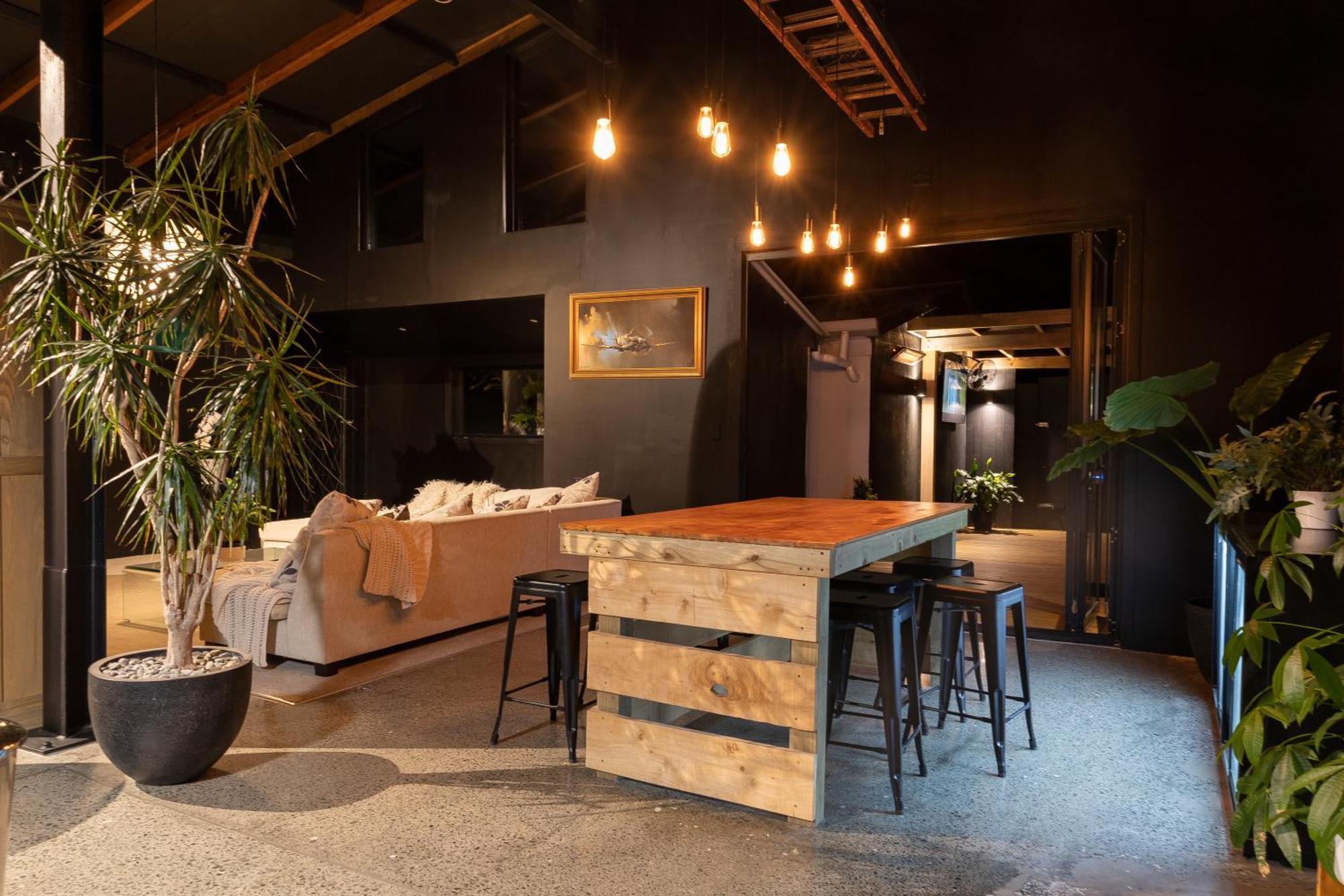 The Black Barn Holiday home Auckland